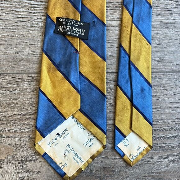 Vintage Yves Saint Laurent For Hudson Men’s Store Blue & Yellow Striped Tie - Picture 2 of 4
